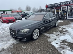 Bild des Angebotes BMW 740 740d xDrive Lederaussttatung!!Kamera!!PDC!!SCHBDH!
