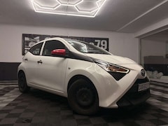 Bild des Angebotes Toyota Aygo KLIMAAUTOM ISOFIX 8-FACH FENSTER EL. RADIO Klima