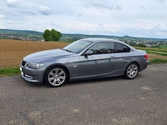 Bild des Angebotes BMW 318 318i Coupe