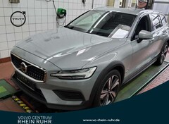 Bild des Angebotes Volvo V60 Cross Country B4 (D) AWD Plus+AHK+STNDHZ+DAB