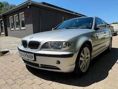 Bild des Angebotes BMW 330 330i/H&K/LEDER/NAVI/KLIMA AUT./PDC/ AUTOMATIK