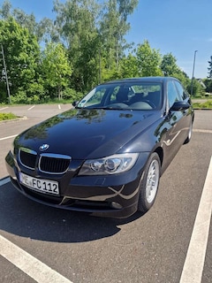 Bild des Angebotes BMW 318 318i