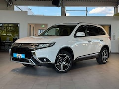 Bild des Angebotes Mitsubishi Outlander Diamant Edition 2WD 1.Hand*Unfallfrei*