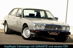 Bild des Angebotes Jaguar XJ40 XJ 40 3,2*SCHECKHEFT*Oldtimer*H-Zulass.*TÜV NEU