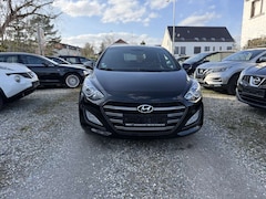 Bild des Angebotes Hyundai i30 blue Passion