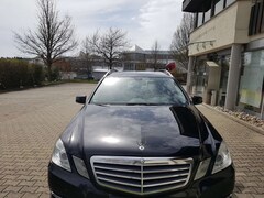 Bild des Angebotes Mercedes-Benz E 220 E 220 CDI BlueEfficiency (212.202)