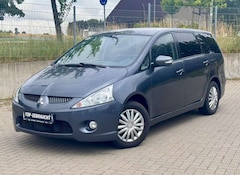 Mitsubishi Grandis 2.0 DI-D Intense+AHK*KlIMA+7 SITZER+TÜV