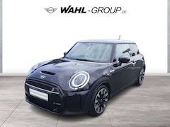 Bild des Angebotes MINI Cooper S CLASSIC TRIM DKG NAVI LED PARKASSIST HIFI HK DAB