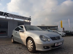 Bild des Angebotes Mercedes-Benz C 200 Kompressor Automatik Scheckheft Tempomat Facelift