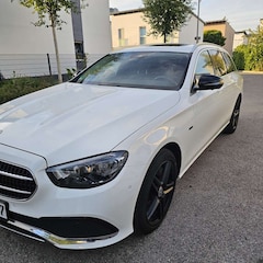 Bild des Angebotes Mercedes-Benz E 300 de T 9G-TRONIC