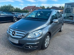 Bild des Angebotes Mercedes-Benz B 180 CDI*SPORT*PDC*SCHIEBEDACH*KLIKMA*TEMPO