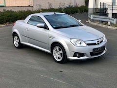 Bild des Angebotes Opel Tigra Twin Top Edition 1.4 2. Hand