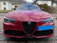 Bild des Angebotes Alfa Romeo Giulia Giulia 2.0 Turbo 16V AT8-Q4 Veloce