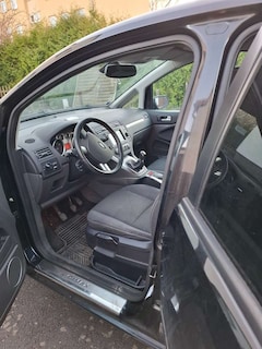 Bild des Angebotes Ford Focus C-Max Focus C-Max (FFV) flexifuel 1.8 (FFV) flexifuel Fu