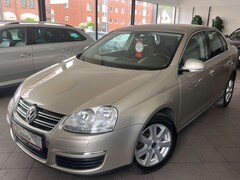 Bild des Angebotes VW Jetta 1.6 Comfortline ~Tempomat~Nur 89.000Km~PDC