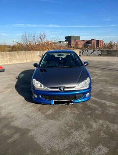 Bild des Angebotes Peugeot 206 75 JBL