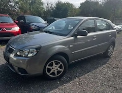 Bild des Angebotes Kia Rio 1.4 Attract