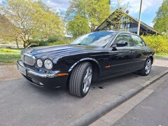 Bild des Angebotes Jaguar XJ8 XJ 3.5