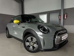 Bild des Angebotes MINI Cooper SE Essential Trim PDC/SHZ/DAB