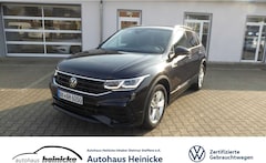 Bild des Angebotes VW Tiguan R-LINE 2.0 TDI 4M DSG NAVI LED DCC BLACK u.v.m.