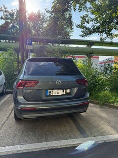 Bild des Angebotes VW Tiguan Allspace 2.0 TDI SCR DSG Trendline
