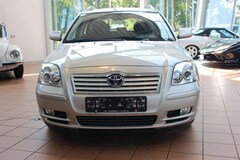 Bild des Angebotes Toyota Avensis Kombi 1.8 Klimaautomatik+8-Fach+2Hand