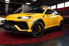 Bild des Angebotes Lamborghini Urus P.CAPSULE AKRAPOVIC CARBON PANO HUD 360