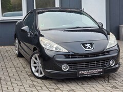 Bild des Angebotes Peugeot 207 CC Cabrio-Coupe Roland Garros 1.6/KLIMAAUTOM