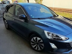 Bild des Angebotes Ford Focus Focus 1.0 EcoBoost Start-Stopp-SystemTREND
