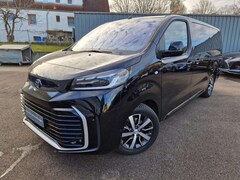 Bild des Angebotes Toyota Proace Verso L2 Team Deutschland  Navi LED ACC Apple CarP