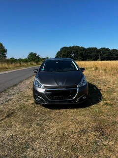 Bild des Angebotes Peugeot 208 Signature