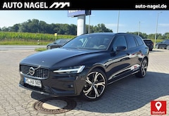 Bild des Angebotes Volvo V60 V60 B4 Plus Dark |H&K|FLED|BLIS|19"|ACC|