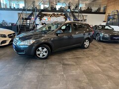 Bild des Angebotes Kia Ceed SW / cee'd SW cee´d Sportswagon Vision*2. Hand*Klima*AHK*SHZ*