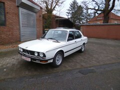 Bild des Angebotes BMW 528 528 i SSD, Automatik