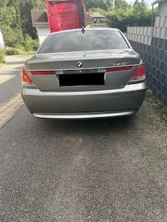 Bild des Angebotes BMW 745 745i