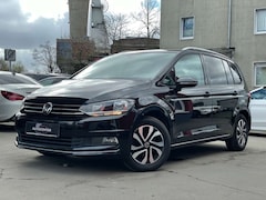 Bild des Angebotes VW Touran Active Start-Stopp