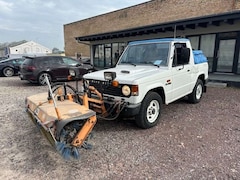 Bild des Angebotes Mitsubishi Pajero 2.5 TD *4x4*Kehrmaschine