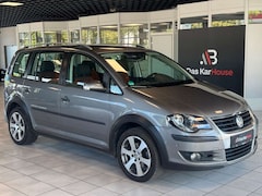 Bild des Angebotes VW Touran CrossTouran 2.0 TDI · 2. Hand · AHK·Navi·BiXenon