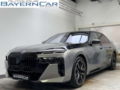 Bild des Angebotes BMW 740 xDrive M Sport Pro TwoTone Indiviudal