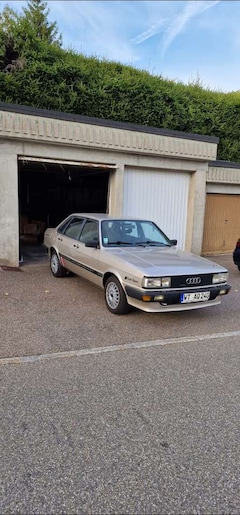 Audi 80