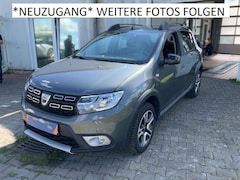 Bild des Angebotes Dacia Sandero Stepway Celebration 1HAND NAVI KAMERA BT AUTOMATIK