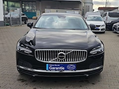 Volvo S90 Plus Bright Recharge Plug-In Hybrid AWD