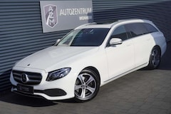 Bild des Angebotes Mercedes-Benz E 250 E250 T AVANTGARDE|PANORAMA|MULTIBEAM|KAMERA|NAVI