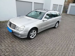 Bild des Angebotes Mercedes-Benz E 320 E 320 T 4Matic Avantgarde