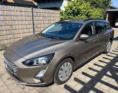 Bild des Angebotes Ford Focus Turnier 1.0 EcoBoost Start-Stopp-System TREND