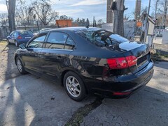 Bild des Angebotes VW Jetta Jetta Diesel 1.6 TDI Life,Alu,SHZ,TÜV01/28,NR
