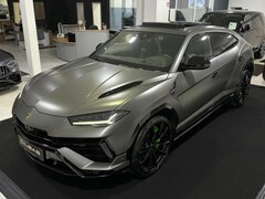 Bild des Angebotes Lamborghini Urus *StylePack*CARBON*360*HUD*23ZOLL*PANO*SOFT