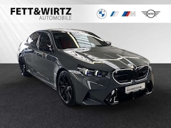 Bild des Angebotes BMW M5 Limousine *Individual Grigio Telesto*|AHK|B&W