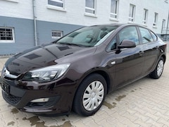 Bild des Angebotes Opel Astra 1.6 Exklusiv NOTCHBACK