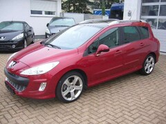 Bild des Angebotes Peugeot 308 SW PLatinum Automat*Leder*Xenon*Panorama*PDC